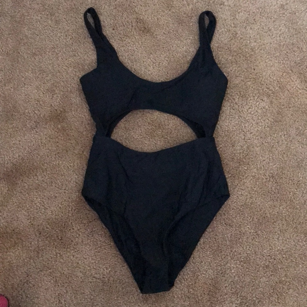 ZAFUL ONE PIECE SWIMSUIT